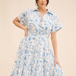 EUC En Saison Floral Blue and White Dress Size 2X